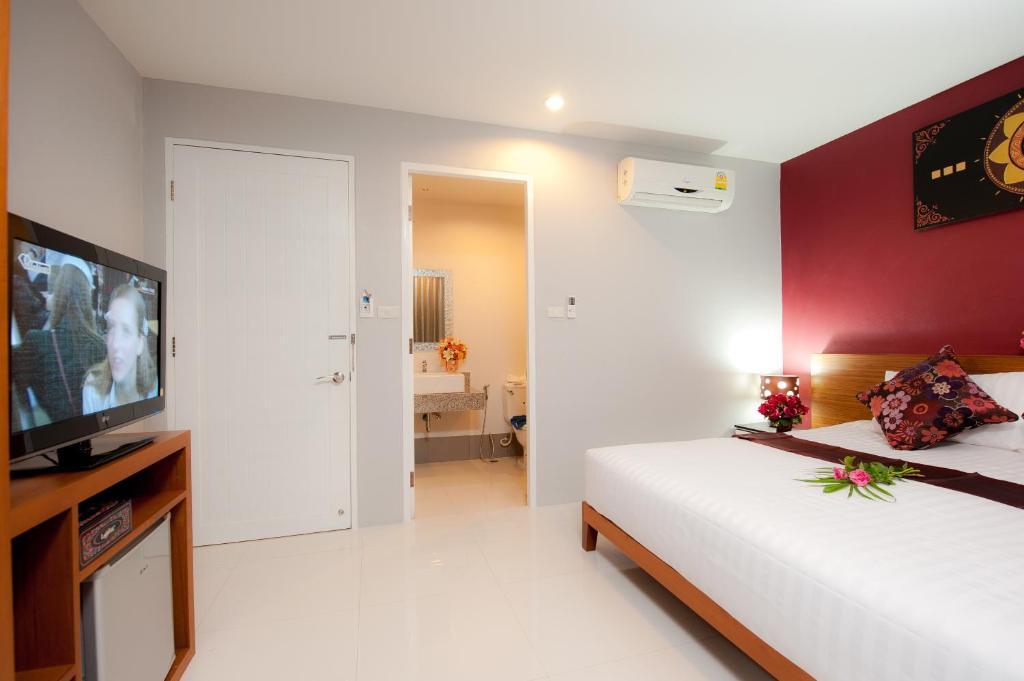Rama Kata Beach Hotel Luaran gambar
