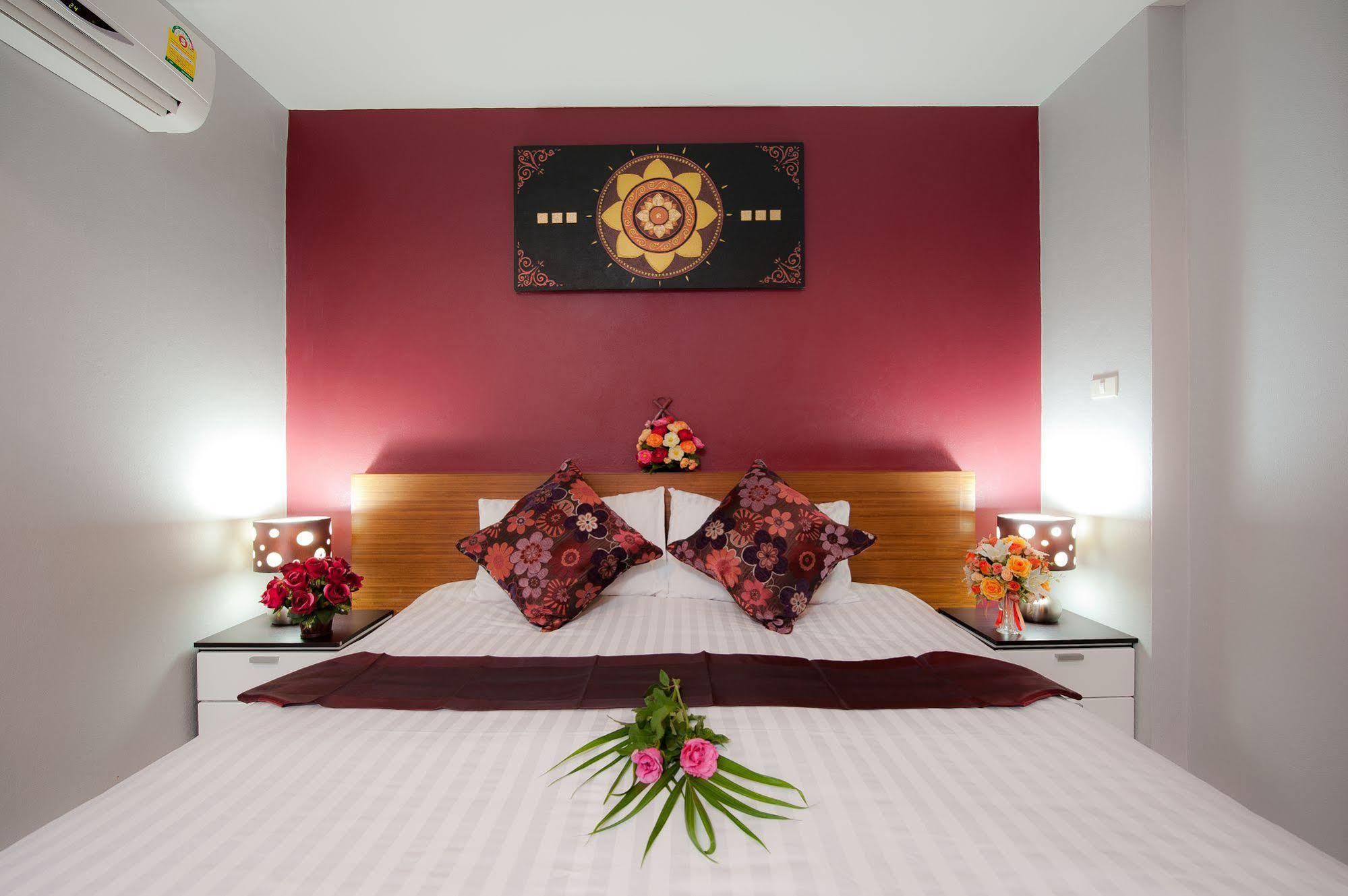 Rama Kata Beach Hotel Luaran gambar