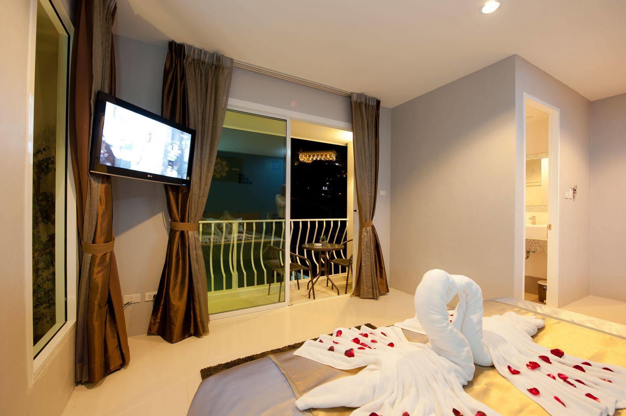 Rama Kata Beach Hotel Luaran gambar