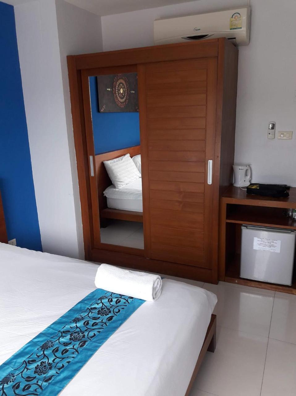 Rama Kata Beach Hotel Luaran gambar